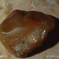 نگین های تراش نخورده