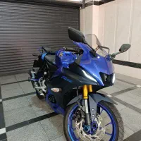 یاماها r15
