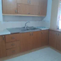 سینک ظرفشویی و شیر