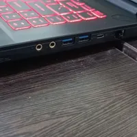 MSI F63U