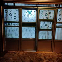 مغازه-بر-خیابان-دوم-کیهانشهر