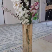 گل و گلدان
