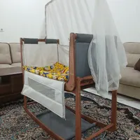 تخت و گهواره نوزاد|اسباب و اثاث بچه|امیدیه, |دیوار