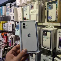 اپل iPhone 12 با حافظهٔ ۱۲۸ گیگابایت