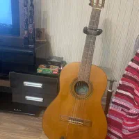 گیتار دست ساز