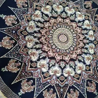 رو فرشی گردبا نخ نقره کوب طرح سرمه ای