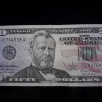 ۱۰۰ دلار کلکسیونی