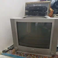 تلویزیون ۲۱ صنام همراه دستگاه دیجیتال