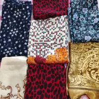 سلام 6 تا روسری و یک عدد شال هر کدام قیمت 50