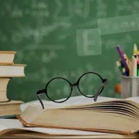 تدریس ریاضی و فیزیک توسط دکتری برق