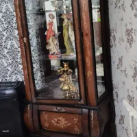 ویترین جنس چوب قیمت 500