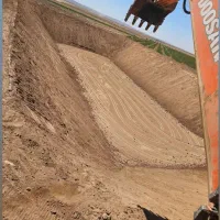 بیل مکانیکی زنجیری