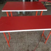دو عدد میز قرمز کوچک و بزرگ شیک و تمیز