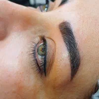 خدمات زیبایی با هزینه مواد مصرفی