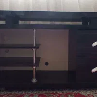 میز تلوزیون در حد نو