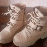 بوت دخترانه