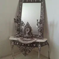 آیینه شمع دان و ساعت و دو عدد سبد آیینه دار مجالس