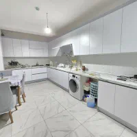 145متر-3خواب-واوان-بر-گلها