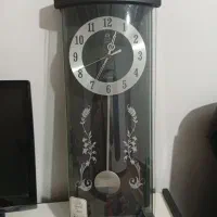 ساعت دیواری سالم