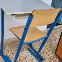 میز تحریر و صندلی نوجوان