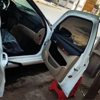 شیشه دودی فقط یک و دویست|خدمات موتور و ماشین|یزد, |دیوار