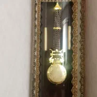 ساعت ایستاده در حد نو جنس برنز، شیک