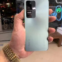 شیائومی Poco F4 با حافظهٔ ۲۵۶ گیگابایت