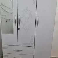 کمد بچه .میز تلویزیون .تخت یکنفره فلزی