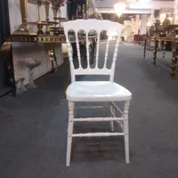 صندلی پلکسی سفید تالاری