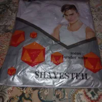 زیر پیراهن مردانه