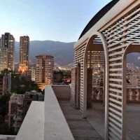 ۱۳۵متر/گاردن بیریج شمرون/ویو‌ ۳۶ْ۰/روف گاردن/ جیم‌|اجارهٔ آپارتمان|تهران, درکه|دیوار