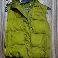 کاپشن و پافر|لباس|رشت, کوی عرفان|دیوار