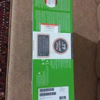 ایکس باکس سری اس آکبند|کنسول، بازی ویدئویی و آنلاین|میانه, |دیوار