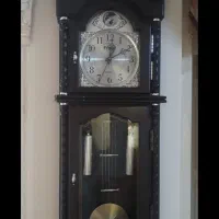 ساعت دیواری کاملا سالم بدون خط وخش