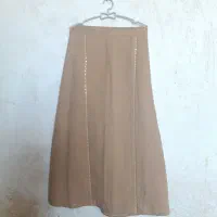 پانچوی بلند و دامن|لباس|بهبهان, |دیوار