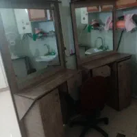 میز و آیینه