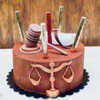 وکیل پایه یک دادگستری