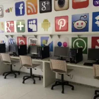 منشی کافینت