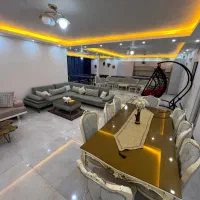 ویلا مدرن سه خواب استخردار شیک|اجارهٔ کوتاهمدت ویلا و باغ|چهارباغ, |دیوار