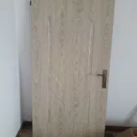 درب چوبی نو استفاده نشده