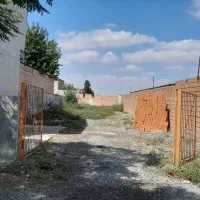 زمین فروشی