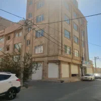 واحد۱۵۵و۱۲۵ مترکلیدنخورده شخصی ساز ۳ نبش حیاط شخصی