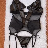 لباس زیرزنانه|لباس|اهواز, گلستان|دیوار