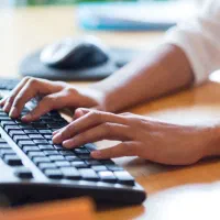 ترجمه تخصصی، تایپ، پاورپوینت، اکسل و تولید محتوا