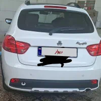 کوییک R سفید مشکی