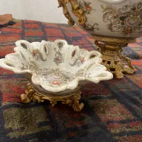 زیر خاکی|ظروف سرو و پذیرایی|مشهد, هنرستان|دیوار