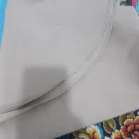 مقنعه شیری رنگ کیف مدرسه