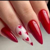 تخفیف کاشت ناخن  و اموزش صفر تا صد