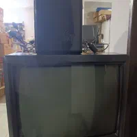 تلویزیون قدیمی با آنتن