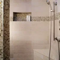 نصب کاشی وسرامیک روی کاشیکاری قدیمی سرامیک کار|خدمات پیشه و مهارت|شیراز, عادل آباد|دیوار